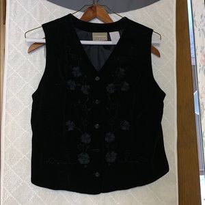 Cute sleeveless Liz Claiborne blazer 14P